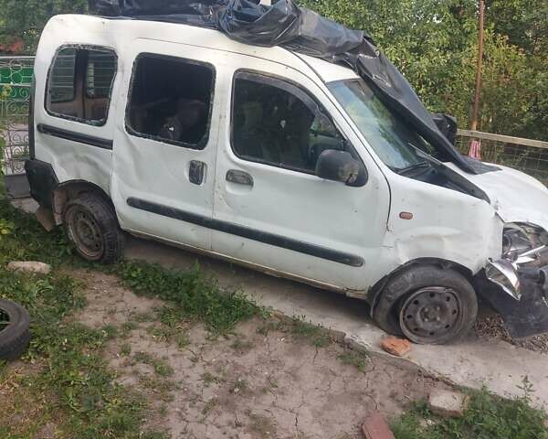 Белый Рено Кенгу, объемом двигателя 0 л и пробегом 374 тыс. км за 1000 $, фото 1 на Automoto.ua