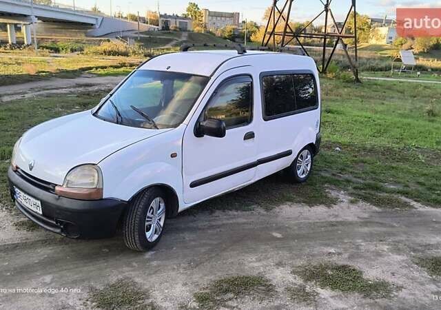 Белый Рено Кенгу, объемом двигателя 1.9 л и пробегом 300 тыс. км за 1850 $, фото 1 на Automoto.ua
