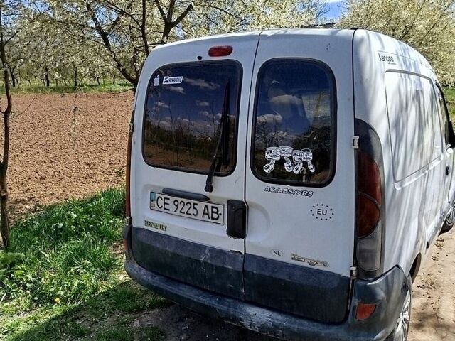 Белый Рено Кенгу, объемом двигателя 0 л и пробегом 200 тыс. км за 1750 $, фото 1 на Automoto.ua