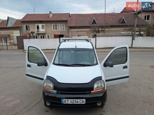 Білий Рено Кєнгу, об'ємом двигуна 1.9 л та пробігом 300 тис. км за 2700 $, фото 1 на Automoto.ua