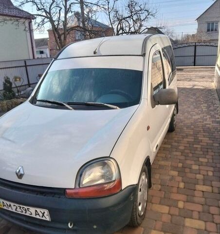 Белый Рено Кенгу, объемом двигателя 1.9 л и пробегом 340 тыс. км за 3200 $, фото 1 на Automoto.ua