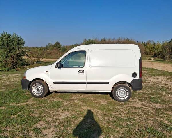 Белый Рено Кенгу, объемом двигателя 1.9 л и пробегом 320 тыс. км за 3000 $, фото 1 на Automoto.ua