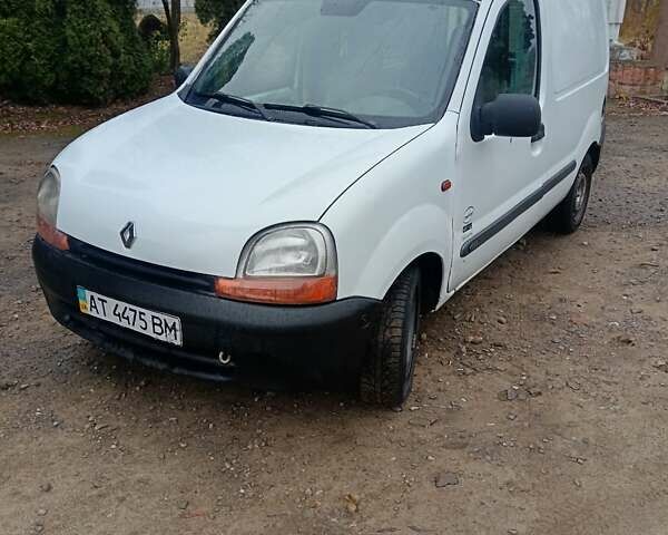 Белый Рено Кенгу, объемом двигателя 1.9 л и пробегом 400 тыс. км за 2100 $, фото 1 на Automoto.ua
