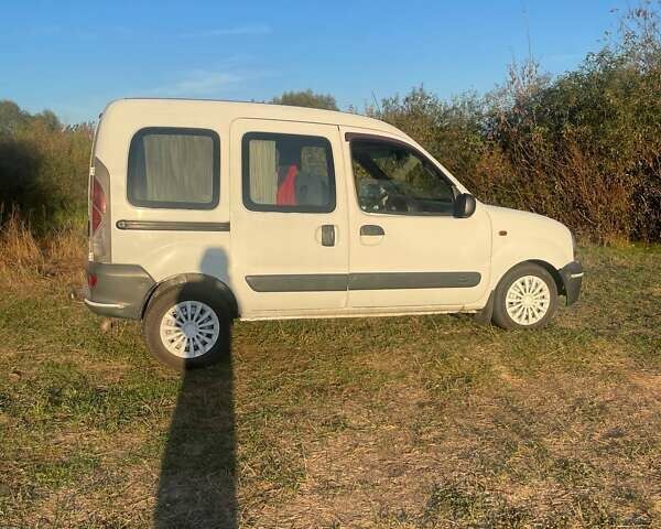 Белый Рено Кенгу, объемом двигателя 1.87 л и пробегом 320 тыс. км за 3700 $, фото 1 на Automoto.ua
