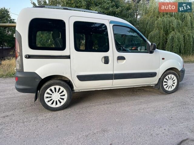 Білий Рено Кєнгу, об'ємом двигуна 1.5 л та пробігом 310 тис. км за 2800 $, фото 1 на Automoto.ua