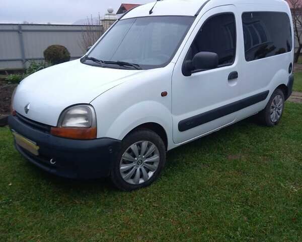 Белый Рено Кенгу, объемом двигателя 1.5 л и пробегом 245 тыс. км за 3700 $, фото 1 на Automoto.ua