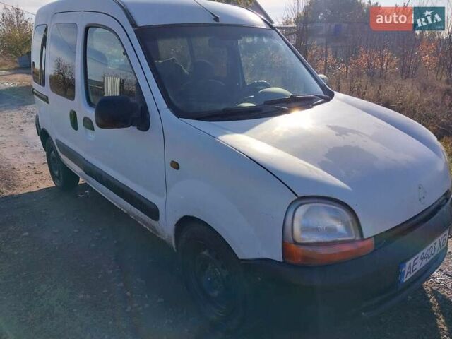 Белый Рено Кенгу, объемом двигателя 1.87 л и пробегом 280 тыс. км за 1700 $, фото 1 на Automoto.ua