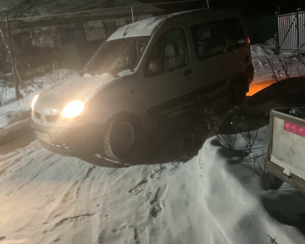 Білий Рено Кєнгу, об'ємом двигуна 1.46 л та пробігом 436 тис. км за 3500 $, фото 1 на Automoto.ua