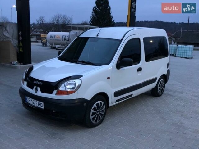 Белый Рено Кенгу, объемом двигателя 1.5 л и пробегом 293 тыс. км за 3300 $, фото 1 на Automoto.ua