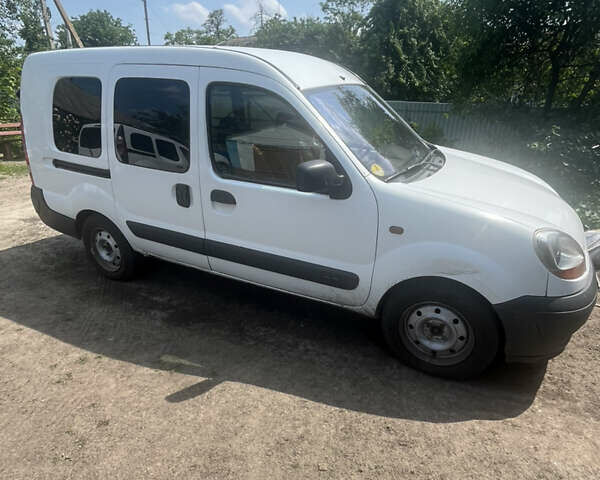 Білий Рено Кєнгу, об'ємом двигуна 1.5 л та пробігом 217 тис. км за 4000 $, фото 1 на Automoto.ua