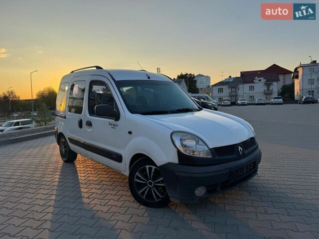 Білий Рено Кєнгу, об'ємом двигуна 1.46 л та пробігом 400 тис. км за 3300 $, фото 1 на Automoto.ua