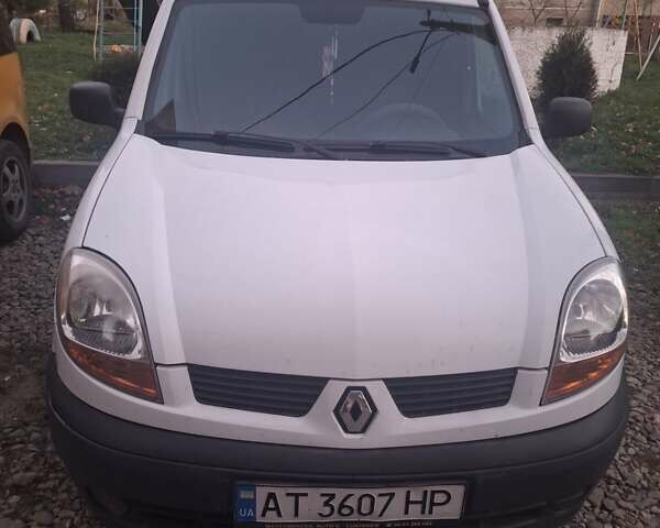 Білий Рено Кєнгу, об'ємом двигуна 1.46 л та пробігом 229 тис. км за 3400 $, фото 1 на Automoto.ua