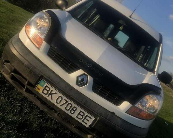 Белый Рено Кенгу, объемом двигателя 1.5 л и пробегом 310 тыс. км за 4200 $, фото 1 на Automoto.ua
