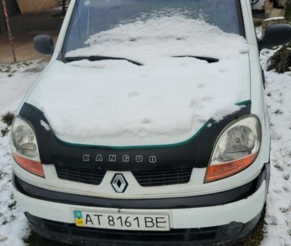 Белый Рено Кенгу, объемом двигателя 1.9 л и пробегом 200 тыс. км за 4200 $, фото 1 на Automoto.ua