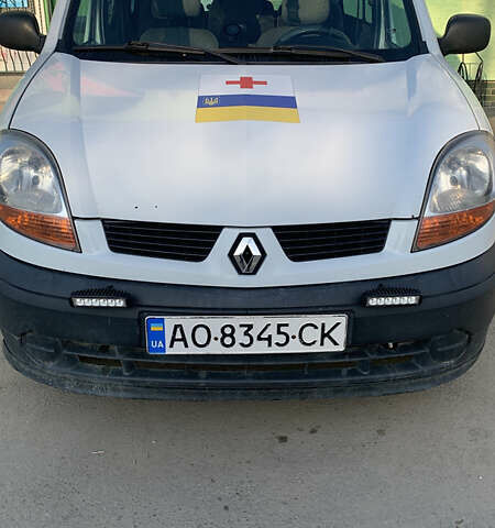 Рено Кенгу 2004 в Тячеве на Automoto.ua Белый Рено Кенгу, объемом двигателя 1.5 л и пробегом 273 тыс. км за 3800 $, фото 1 на Automoto.ua