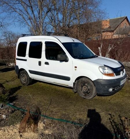 Белый Рено Кенгу, объемом двигателя 1.4 л и пробегом 288 тыс. км за 2799 $, фото 1 на Automoto.ua
