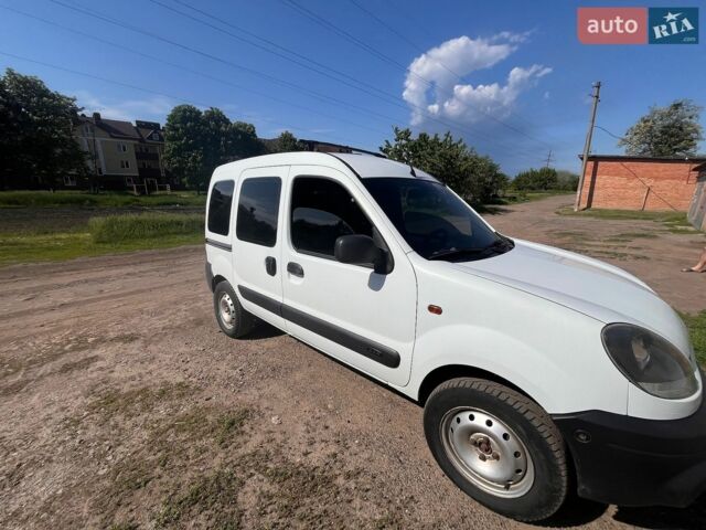 Белый Рено Кенгу, объемом двигателя 1.95 л и пробегом 270 тыс. км за 5200 $, фото 1 на Automoto.ua