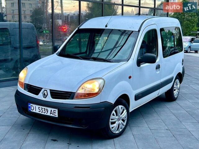 Белый Рено Кенгу, объемом двигателя 1.46 л и пробегом 260 тыс. км за 2999 $, фото 1 на Automoto.ua