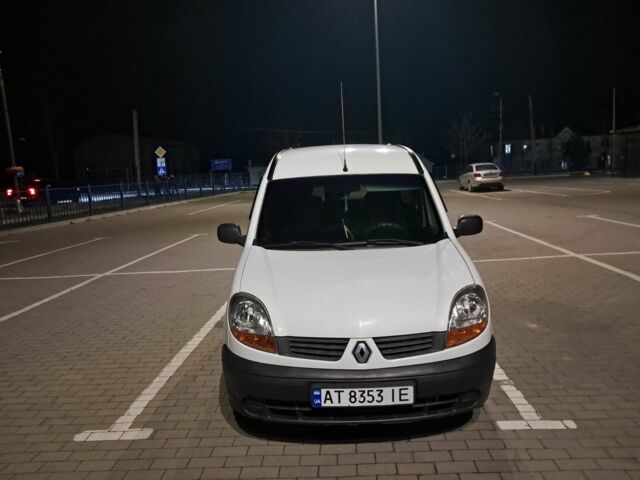 Белый Рено Кенгу, объемом двигателя 1.5 л и пробегом 235 тыс. км за 3700 $, фото 1 на Automoto.ua