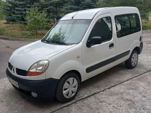 Білий Рено Кєнгу, об'ємом двигуна 1.46 л та пробігом 331 тис. км за 3400 $, фото 1 на Automoto.ua