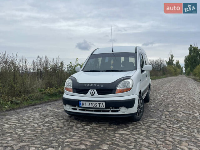 Белый Рено Кенгу, объемом двигателя 1.5 л и пробегом 265 тыс. км за 5000 $, фото 1 на Automoto.ua