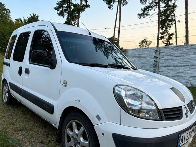 Білий Рено Кєнгу, об'ємом двигуна 1.5 л та пробігом 238 тис. км за 3800 $, фото 1 на Automoto.ua