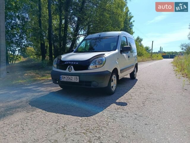 Белый Рено Кенгу, объемом двигателя 1.46 л и пробегом 395 тыс. км за 3750 $, фото 1 на Automoto.ua