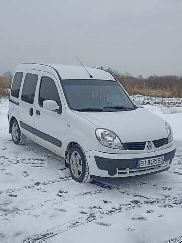 Білий Рено Кєнгу, об'ємом двигуна 1.5 л та пробігом 334 тис. км за 4999 $, фото 1 на Automoto.ua