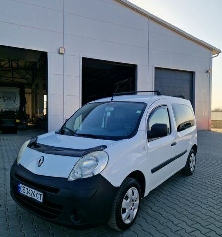 Белый Рено Кенгу, объемом двигателя 1.5 л и пробегом 322 тыс. км за 5300 $, фото 1 на Automoto.ua