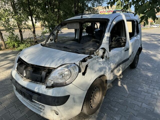 Білий Рено Кєнгу, об'ємом двигуна 1.5 л та пробігом 155 тис. км за 1899 $, фото 1 на Automoto.ua
