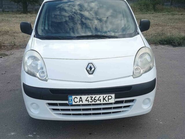 Білий Рено Кєнгу, об'ємом двигуна 1.46 л та пробігом 240 тис. км за 5000 $, фото 1 на Automoto.ua