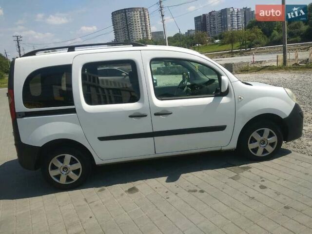 Білий Рено Кєнгу, об'ємом двигуна 1.5 л та пробігом 510 тис. км за 4600 $, фото 1 на Automoto.ua