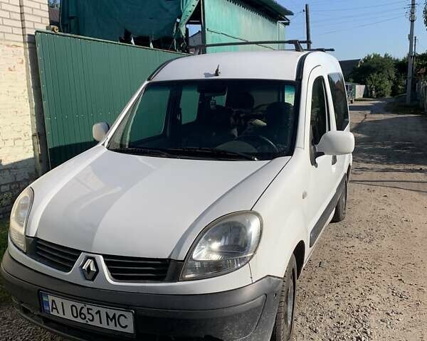 Білий Рено Кєнгу, об'ємом двигуна 1.5 л та пробігом 673 тис. км за 3500 $, фото 1 на Automoto.ua