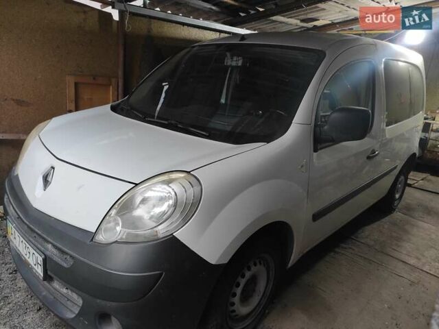 Білий Рено Кєнгу, об'ємом двигуна 1.46 л та пробігом 502 тис. км за 5500 $, фото 1 на Automoto.ua