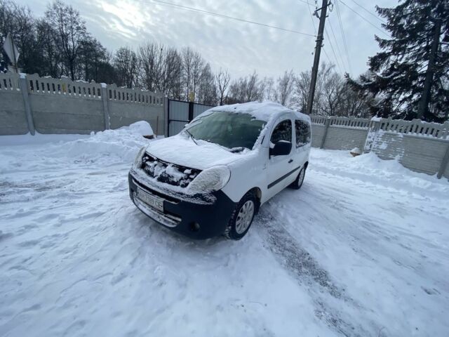 Белый Рено Кенгу, объемом двигателя 1.5 л и пробегом 220 тыс. км за 4600 $, фото 1 на Automoto.ua