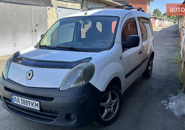 Білий Рено Кєнгу, об'ємом двигуна 1.5 л та пробігом 494 тис. км за 6700 $, фото 1 на Automoto.ua