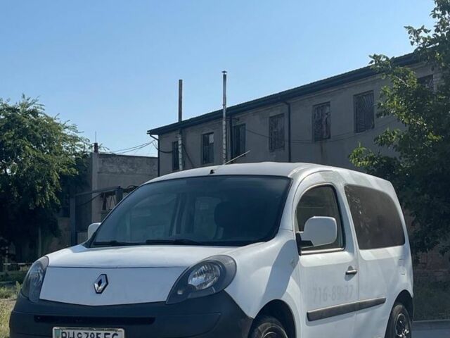 Белый Рено Кенгу, объемом двигателя 1.5 л и пробегом 279 тыс. км за 4999 $, фото 1 на Automoto.ua