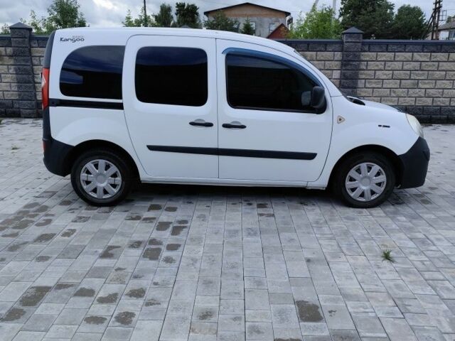 Білий Рено Кєнгу, об'ємом двигуна 0 л та пробігом 186 тис. км за 5900 $, фото 1 на Automoto.ua