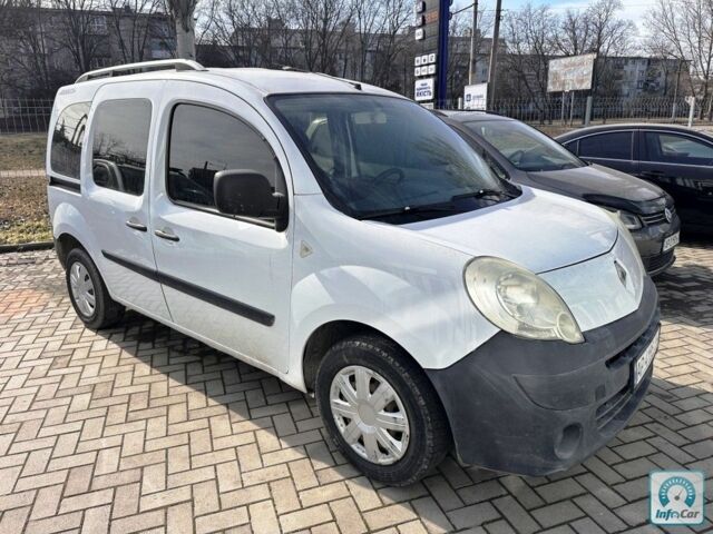 Білий Рено Кєнгу, об'ємом двигуна 1.5 л та пробігом 324 тис. км за 5900 $, фото 1 на Automoto.ua