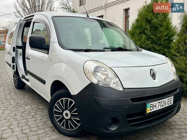 Белый Рено Кенгу, объемом двигателя 1.5 л и пробегом 170 тыс. км за 6700 $, фото 1 на Automoto.ua