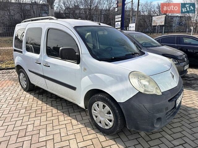 Белый Рено Кенгу, объемом двигателя 1.46 л и пробегом 323 тыс. км за 5900 $, фото 1 на Automoto.ua