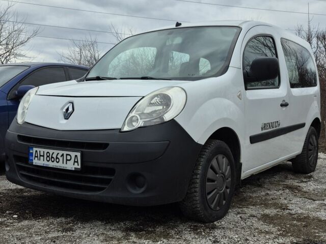 Білий Рено Кєнгу, об'ємом двигуна 1.5 л та пробігом 327 тис. км за 4750 $, фото 1 на Automoto.ua