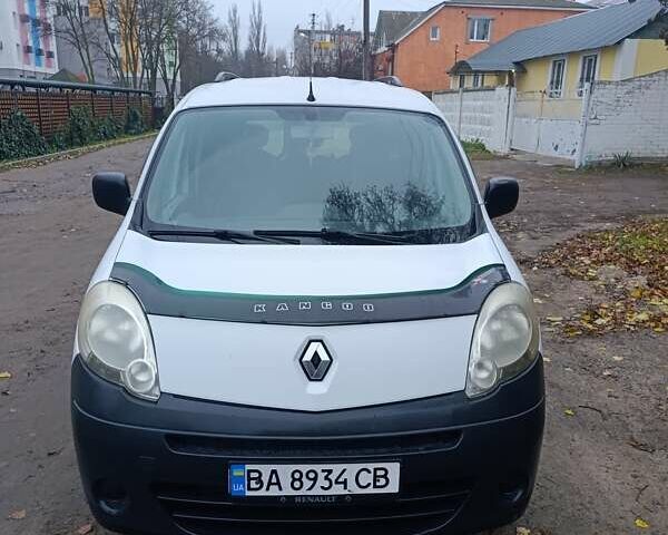 Белый Рено Кенгу, объемом двигателя 1.46 л и пробегом 186 тыс. км за 4800 $, фото 1 на Automoto.ua
