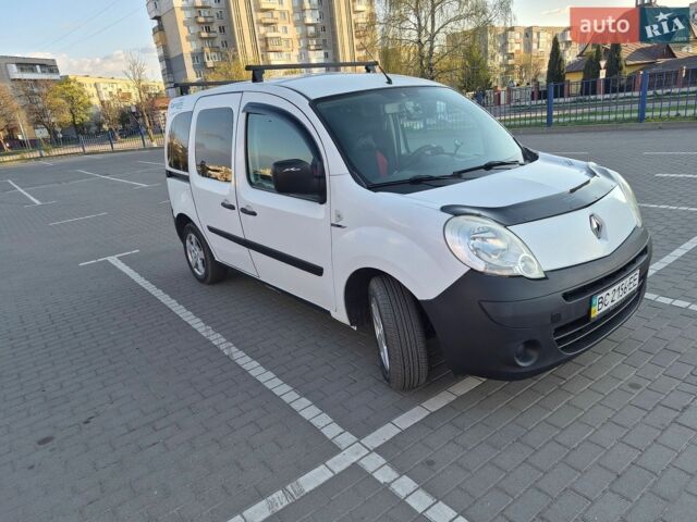 Белый Рено Кенгу, объемом двигателя 1.46 л и пробегом 310 тыс. км за 6500 $, фото 1 на Automoto.ua