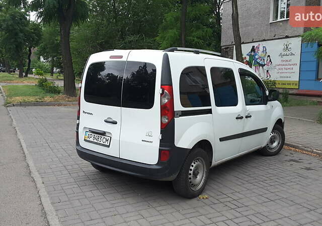 Білий Рено Кєнгу, об'ємом двигуна 1.5 л та пробігом 440 тис. км за 6500 $, фото 1 на Automoto.ua