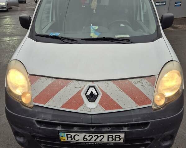Белый Рено Кенгу, объемом двигателя 1.46 л и пробегом 192 тыс. км за 6000 $, фото 1 на Automoto.ua