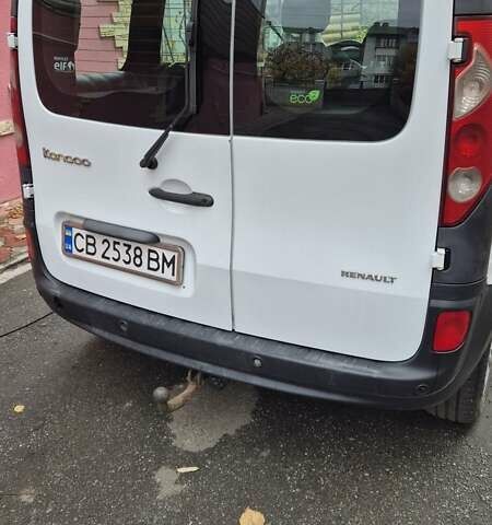 Білий Рено Кєнгу, об'ємом двигуна 1.5 л та пробігом 334 тис. км за 5500 $, фото 1 на Automoto.ua