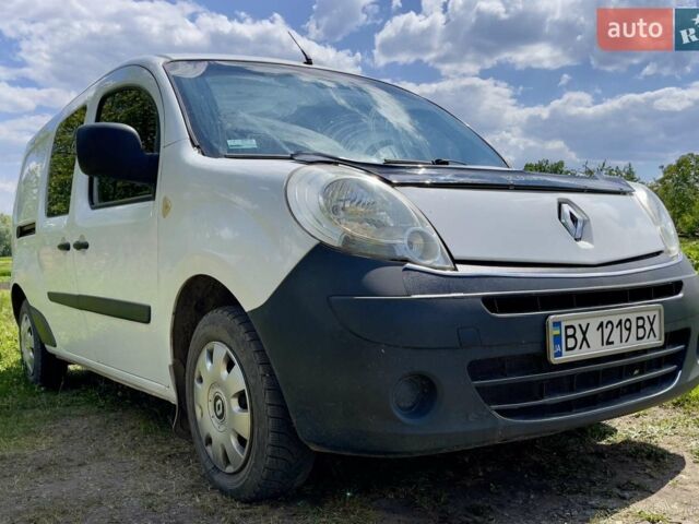 Белый Рено Кенгу, объемом двигателя 1.46 л и пробегом 218 тыс. км за 7400 $, фото 1 на Automoto.ua