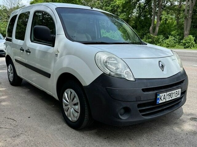 Белый Рено Кенгу, объемом двигателя 1.46 л и пробегом 338 тыс. км за 5600 $, фото 1 на Automoto.ua