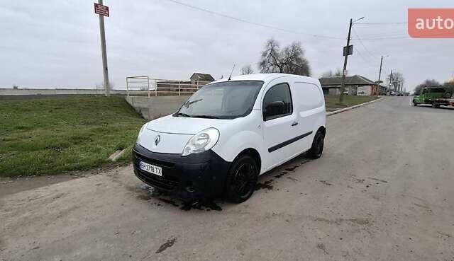 Белый Рено Кенгу, объемом двигателя 1.5 л и пробегом 260 тыс. км за 5200 $, фото 1 на Automoto.ua